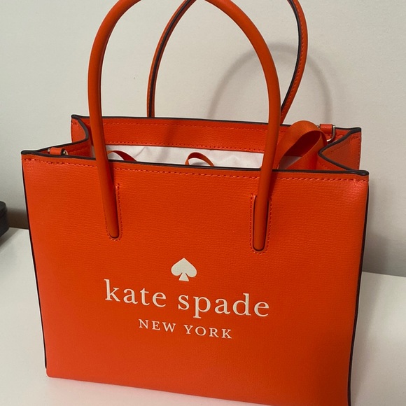 Kate Spade New York Medium Purse - Picture 1 of 6